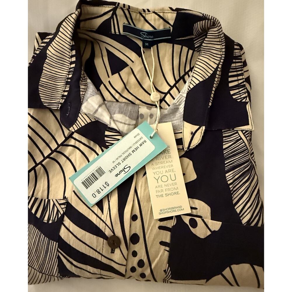 Shore Raw Hem Short Sleeve Navy Nautical Palm Shirt Womens Medium NWT MSRP $118 - Picture 6 of 7